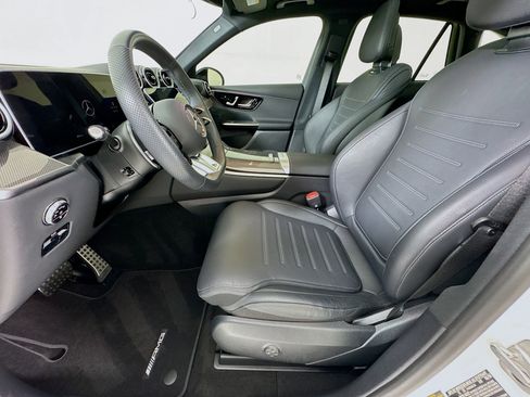 Used 2025 Mercedes-Benz GLC 43 AMG 4MATIC image 21