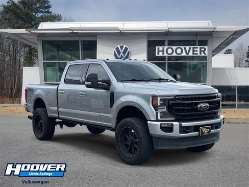 Used 2020 Ford F350 Lariat image 1