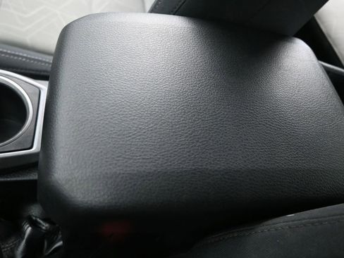 Used 2023 Toyota Tacoma TRD Sport AWD/4WD image 29