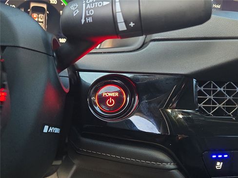 Used 2023 Honda Accord Touring image 4