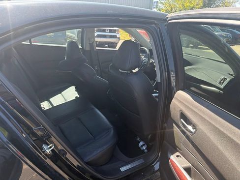 Used 2016 Acura TLX w/ Technology Package FWD image 3