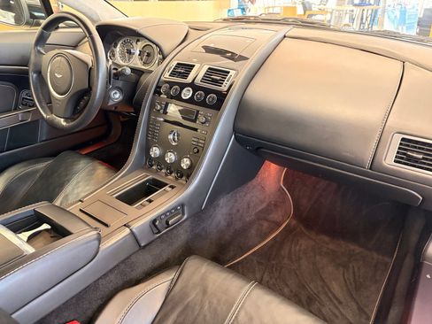 Used 2008 Aston Martin V8 Vantage Coupe RWD image 11