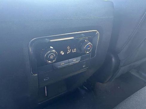 New 2025 Chevrolet Tahoe LS image 33