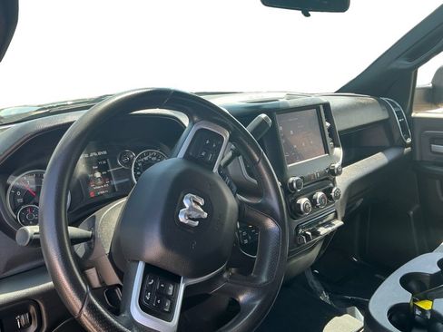 Used 2022 RAM 2500 Big Horn AWD/4WD image 24