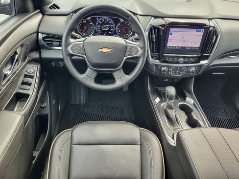 Certified 2023 Chevrolet Traverse Premier image 13