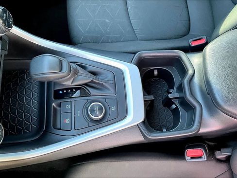 Used 2024 Toyota RAV4 XLE image 29