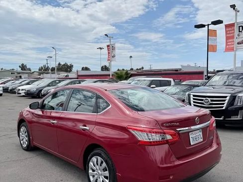 Used 2014 Nissan Sentra S FWD image 5