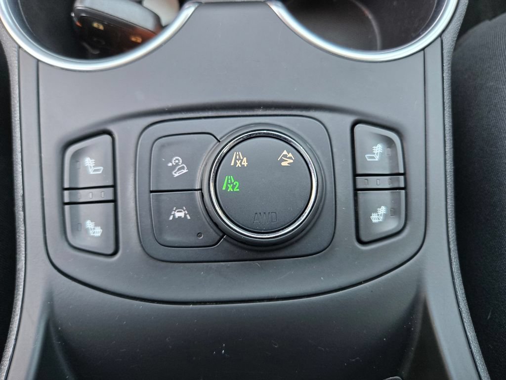 Used 2020 GMC Terrain SLT w/ Preferred Package AWD/4WD image 18
