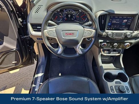 Used 2022 GMC Terrain Denali AWD/4WD image 3