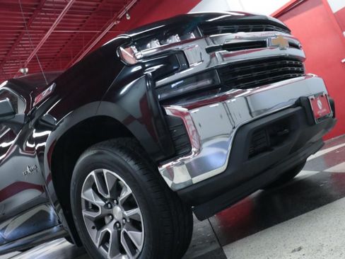 Used 2022 Chevrolet Silverado 1500 LT AWD/4WD image 32