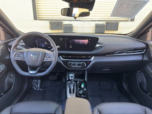Used 2026 Buick Envista Sport Touring w/ Convenience I Package FWD image 12