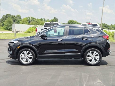 Used 2025 Buick Encore GX Preferred w/ Comfort Package AWD/4WD image 7