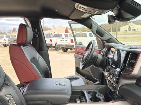 Used 2024 RAM 1500 Rebel image 32