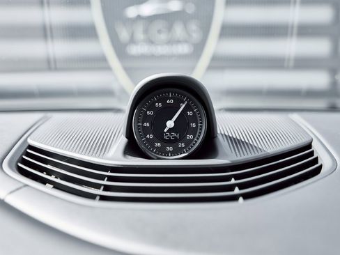 Used 2020 Porsche Taycan Turbo image 74