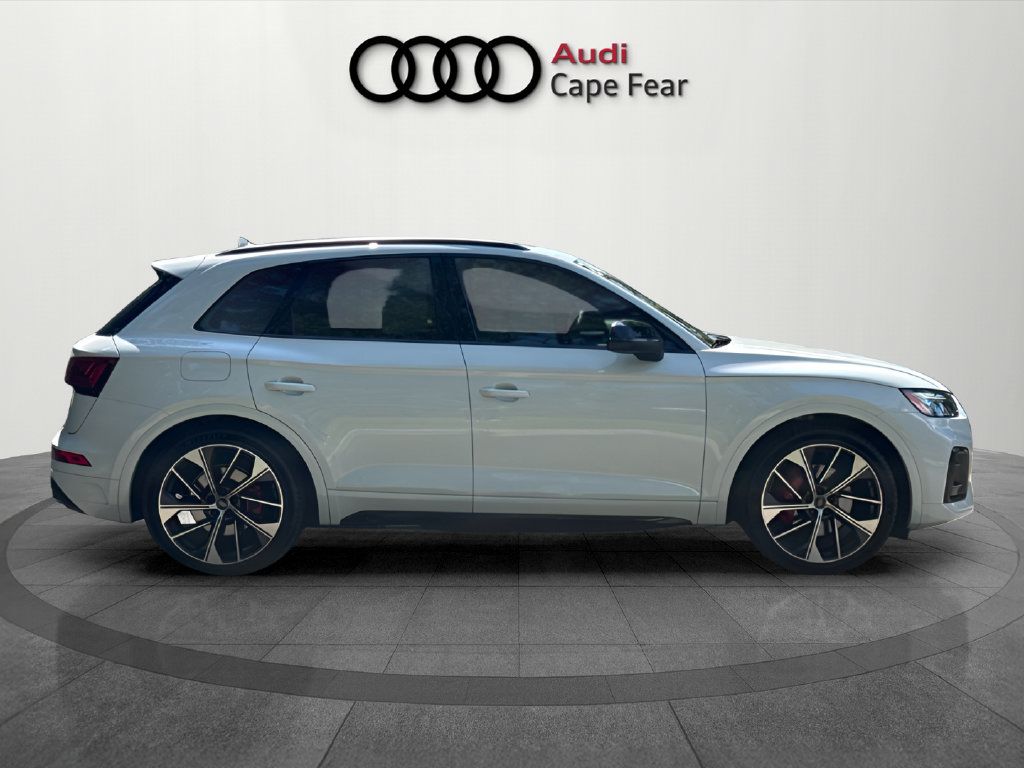 Used 2024 Audi SQ5 Premium Plus w/ Premium Plus Package AWD/4WD image 6