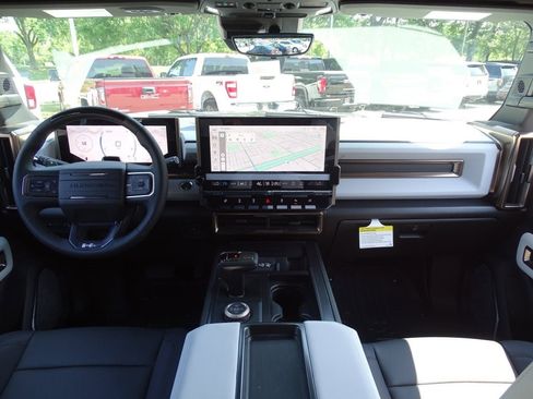 New 2025 GMC Hummer EV 3X w/ Extreme Off-Road Package image 24