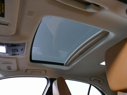 Used 2021 Lexus UX 250h w/ Premium Package image 23