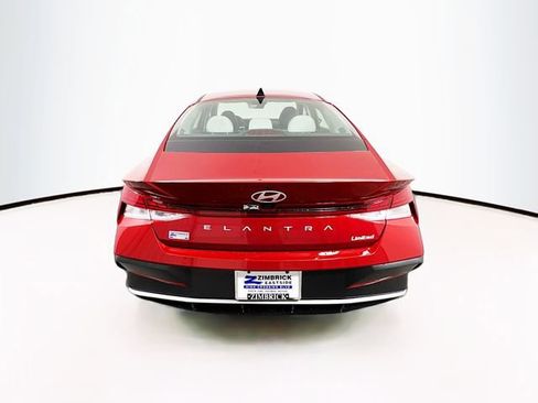 New 2025 Hyundai Elantra Limited image 6