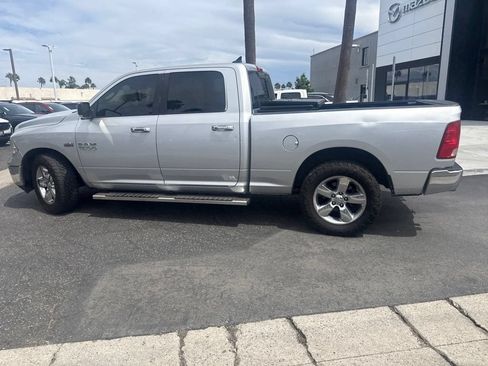 Used 2017 RAM 1500 Big Horn RWD image 12