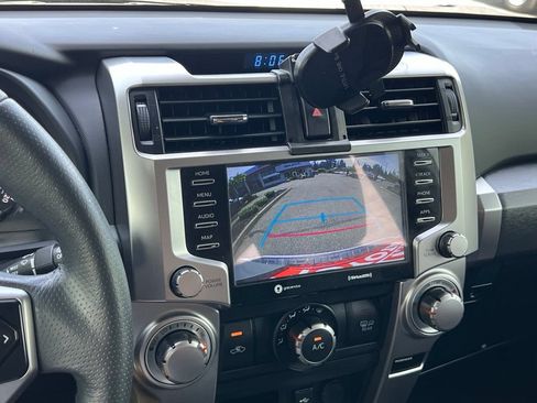 Used 2022 Toyota 4Runner SR5 AWD/4WD image 25
