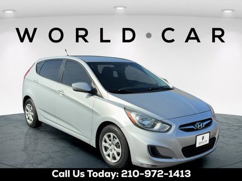 Used 2014 Hyundai Accent GS FWD image 1