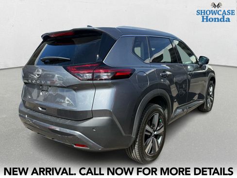 Used 2023 Nissan Rogue SL image 5
