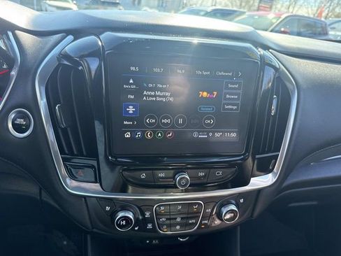 Used 2023 Chevrolet Traverse High Country image 28