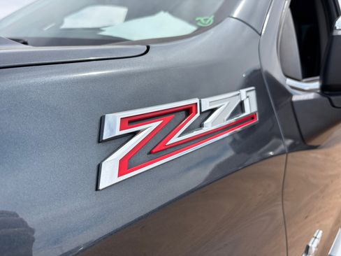 Used 2019 Chevrolet Silverado 1500 LTZ w/ LTZ Texas Edition image 22