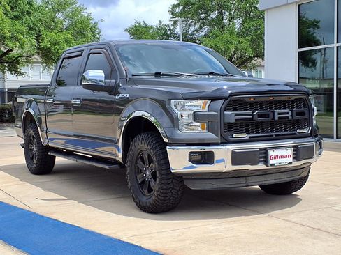Used 2015 Ford F150 XLT image 2