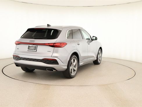 New 2025 Audi Q5 Prestige image 6
