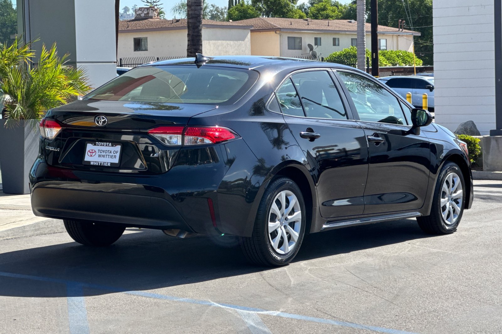 Used 2023 Toyota Corolla LE w/ Carpet Mat Package (TMS) FWD image 5