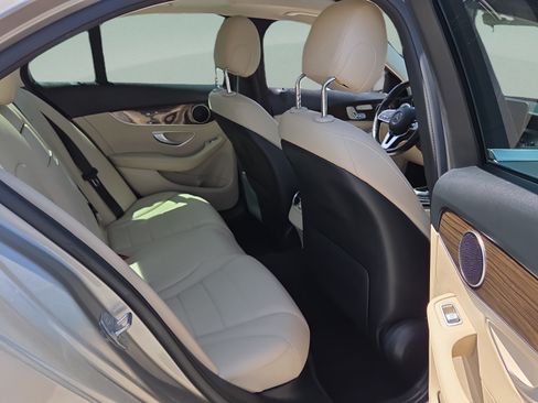 Used 2019 Mercedes-Benz C 300 Sedan image 15