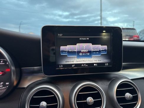 Used 2015 Mercedes-Benz C 300 4MATIC Sedan image 24