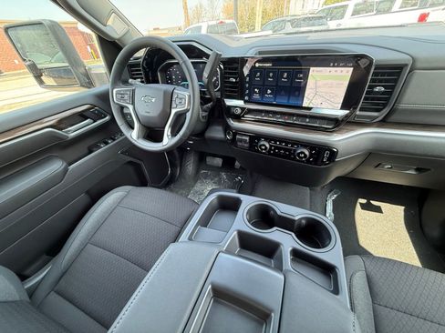 New 2026 Chevrolet Silverado 2500 LT w/ Trail Boss Package image 3