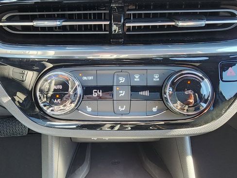 New 2026 Buick Envista Sport Touring image 27