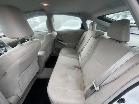 Used 2010 Toyota Prius Five image 13