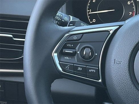 Used 2025 Acura RDX SH-AWD image 15