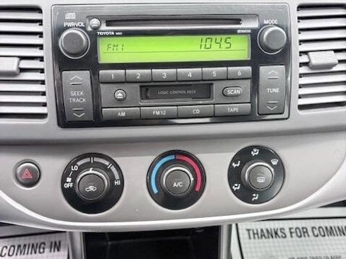 Used 2002 Toyota Camry LE image 11