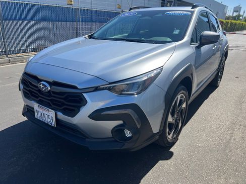 Certified 2025 Subaru Crosstrek 2.5i Limited w/ Crosstrek Mirror Package AWD/4WD image 9