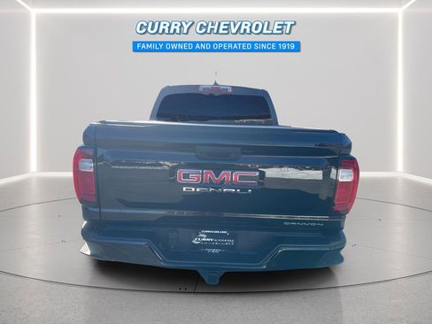 Used 2023 GMC Canyon Denali image 11