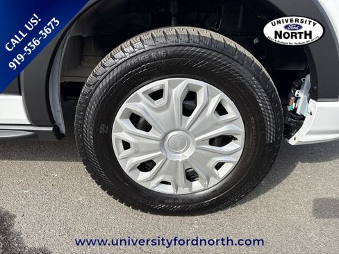 Used 2025 Ford Transit 350 XLT image 9