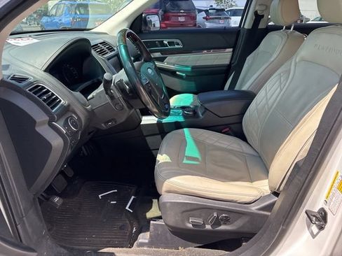 Used 2016 Ford Explorer Platinum AWD/4WD image 25