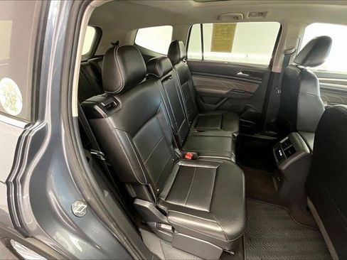 Used 2021 Volkswagen Atlas SEL FWD image 19