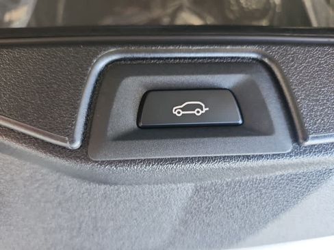 New 2026 BMW X5 sDrive40i w/ Premium Package RWD image 24