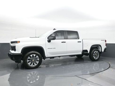 New 2026 Chevrolet Silverado 2500 Custom w/ Custom Value Package image 7