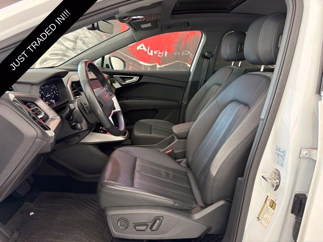 Used 2023 Audi Q4 e-tron Prestige AWD/4WD image 10
