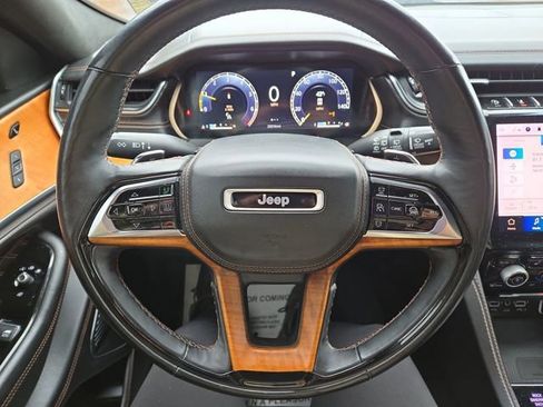 Used 2021 Jeep Grand Cherokee L Summit image 17