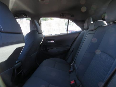 Used 2021 Toyota Corolla SE image 18