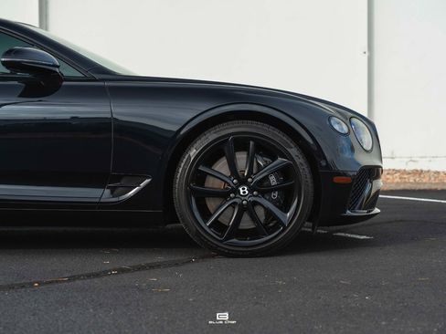 Used 2022 Bentley Continental GT image 8