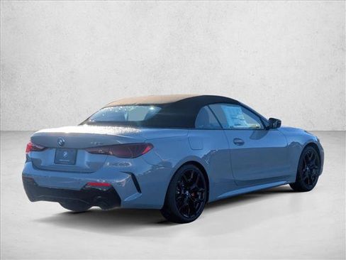 Used 2026 BMW 430i Convertible w/ M Sport Package RWD image 2